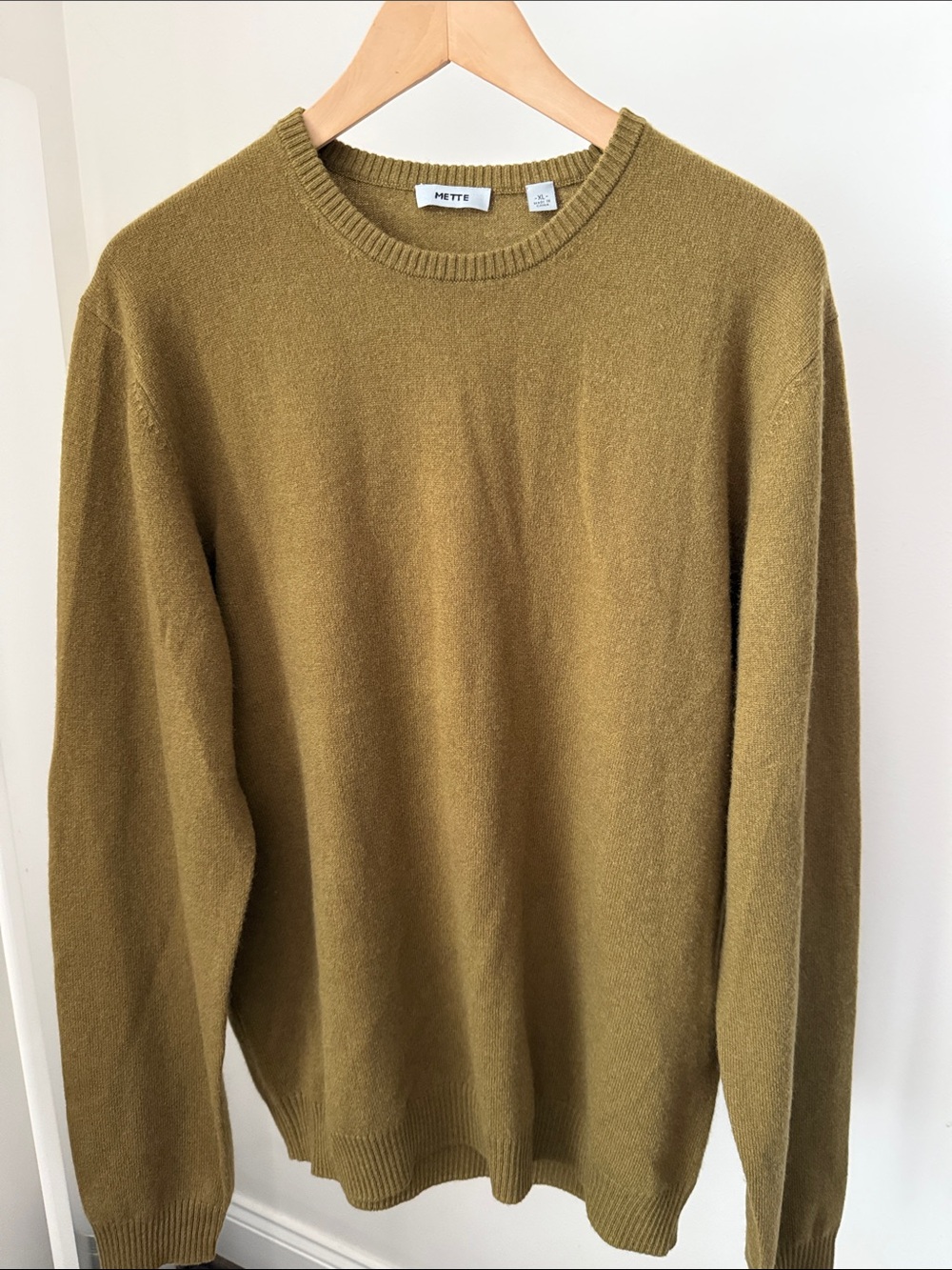 Mette Cashmere Olive Green Crewneck Sweater  Men's Size XL